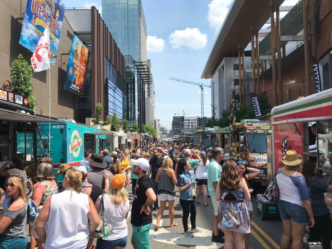 The Pros and Cons of Living in Nashville, TN