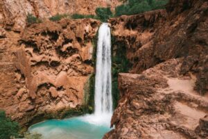 Havasupai Waterfalls cara-fuller-328368-unsplash