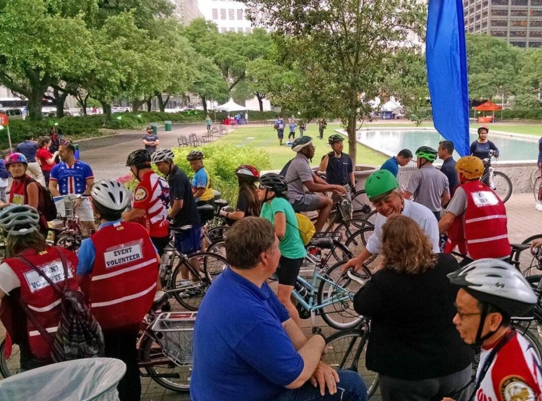 6 BikeFriendly Cities with Fun Commutes on Bike to Work Day