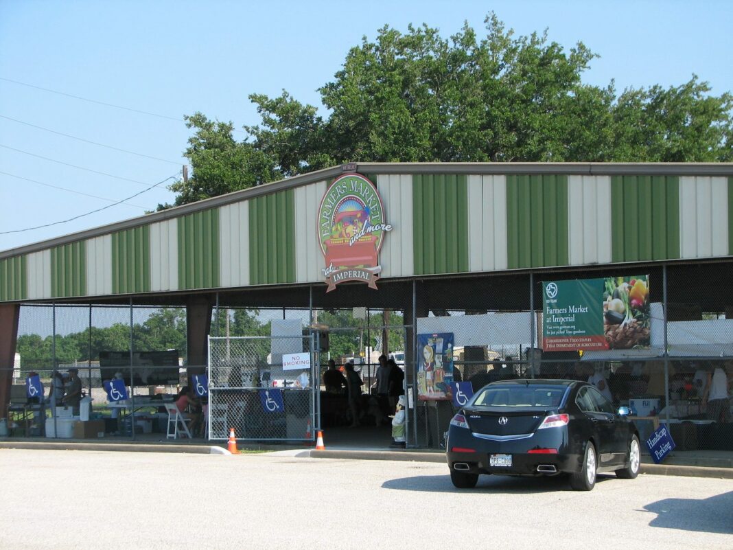 Houston Neighborhood Guide: Sugar Land