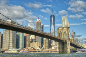 brooklyn bridge and manhattan buildings