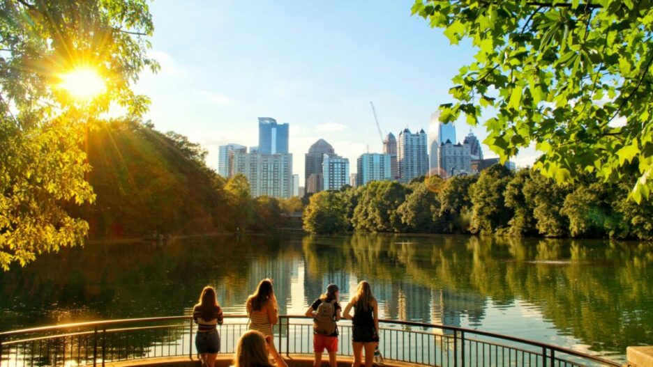 The Pros and Cons of Living in Atlanta
