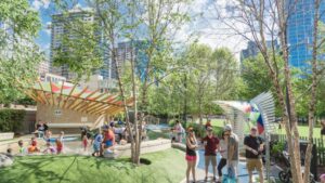 Discover the pros and cons of living in Dallas, TX