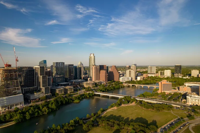 aerial view of greater Austin, showcasing to renters the ability to find cities near the city without having to live in it