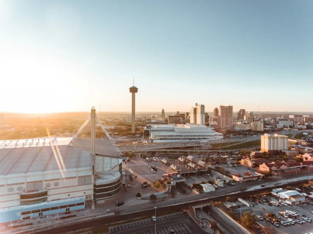 Aerial view of San Antonio and its neighborhoods, including affordable areas for renters.